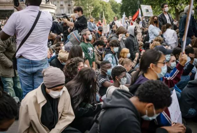 مظاهرات في باريس لتكريم جورج فلويد ‏ (5)
