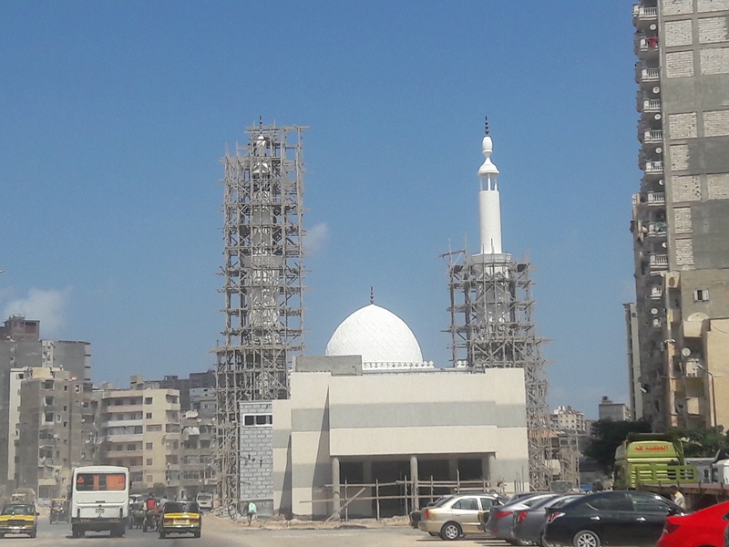 انشاء 14 مسجد