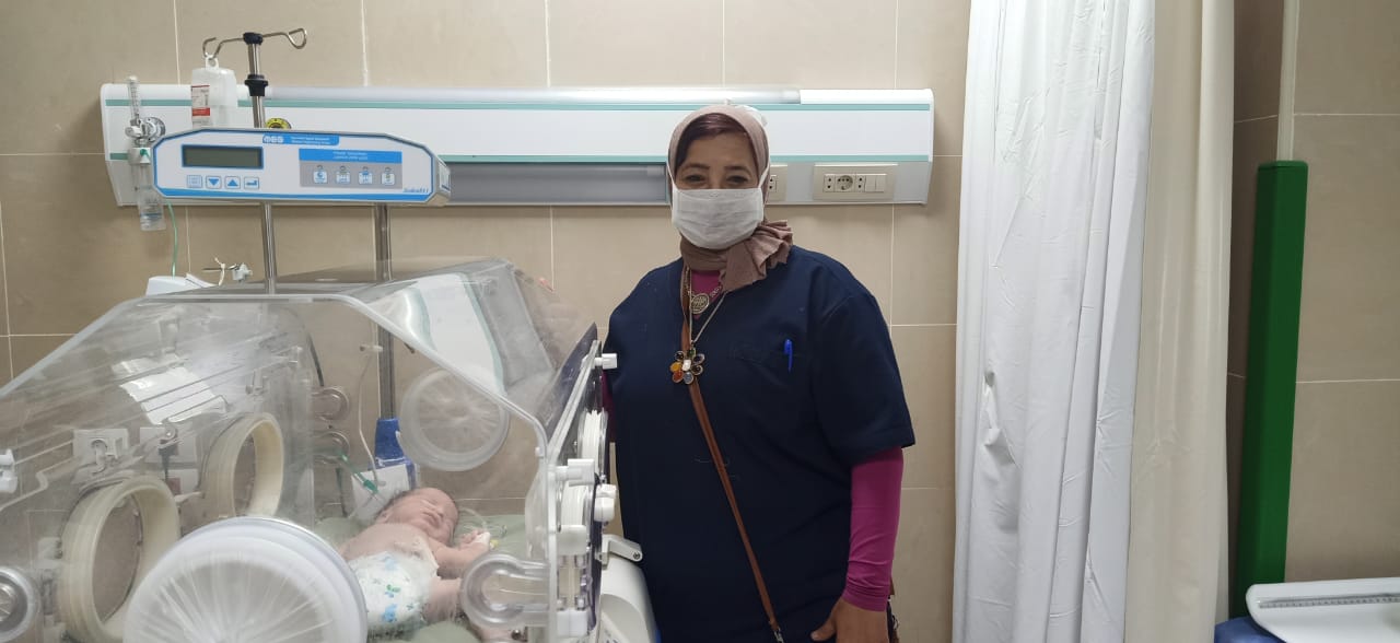 مستشفى إسنا للحجر الصحى تجرى عملية الولادة رقم 11 لمصابة بكورونا (2)