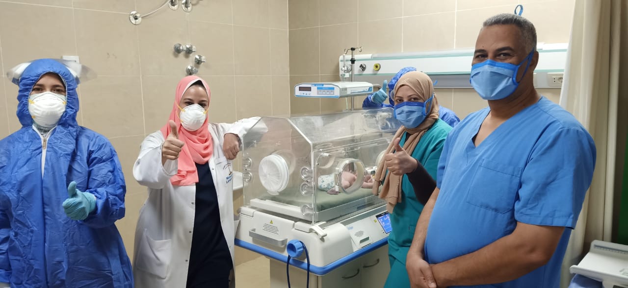 الطفل سعيد المولد الـ11 داخل مستشفى إسنا للحجر الصحى (10)