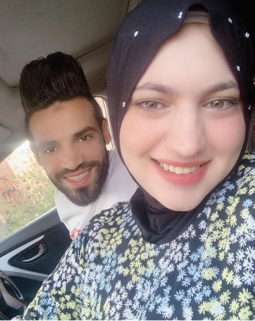 اسلام محارب وزوجته