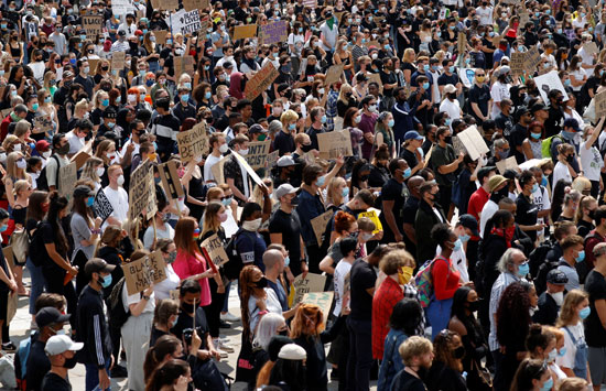 2020-06-14T141240Z_997358269_RC229H97B7TK_RTRMADP_3_MINNEAPOLIS-POLICE-PROTESTS-BRITAIN