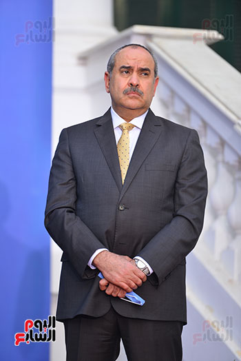 وزير الطيران المدني الطيار محمد منار (6)