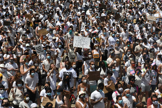 آلاف يشاركون فى مسيرة قضية السود