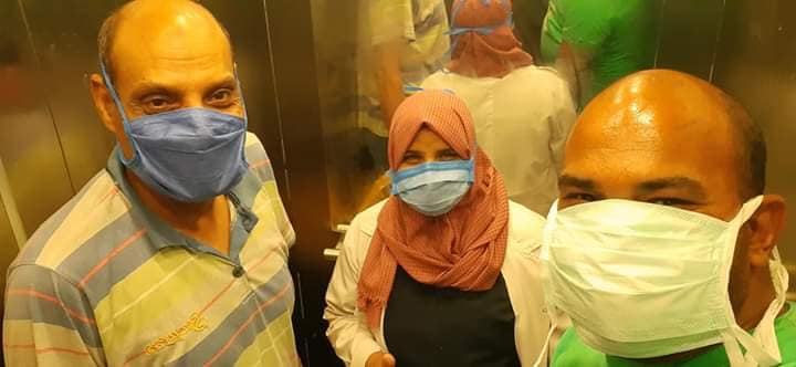 شفاء مدير العيادة الشاملة بإسنا وطبيب آخر من كورونا وخروجهم من العزل (3)