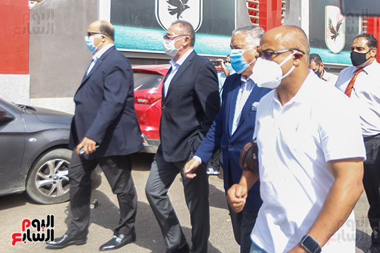 الخطيب فى اتحاد الكره (13)