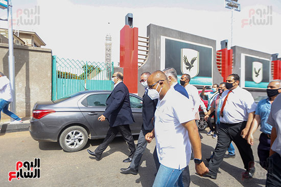 الخطيب فى اتحاد الكره (14)