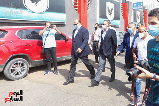 الخطيب فى اتحاد الكره (12)