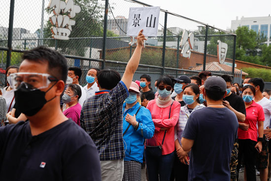 محالات فى بكين لحد انتشار كورونا