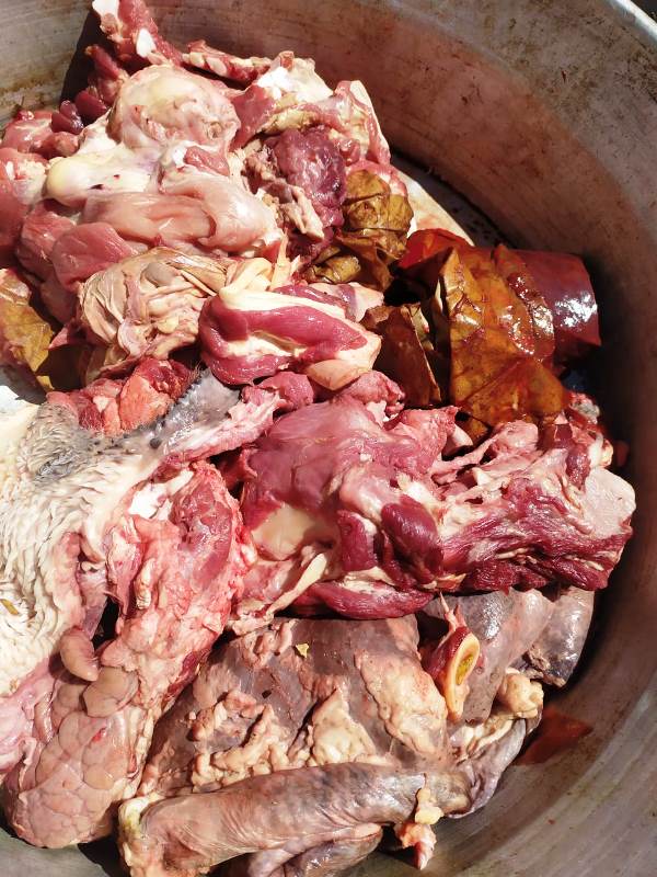 لعدم نظافة الادوات وعدم  2