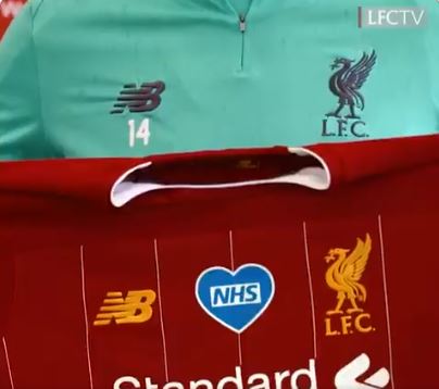 قمصان فريق ليفربول (1)