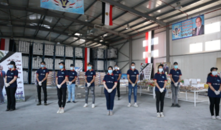 الاستعدادات لتوزيع المساعدات