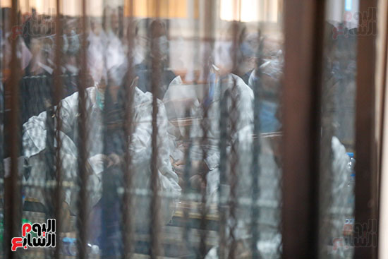 النطق بالحكم فى فضية جبهه النصره (33)