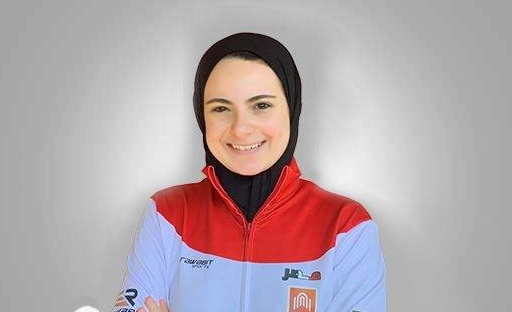 لاعبة تنس الطاولة