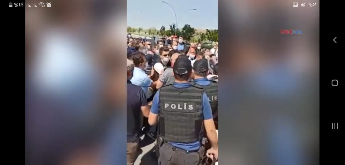 اشتباكات بين الشرطة التركية ومتظاهرين