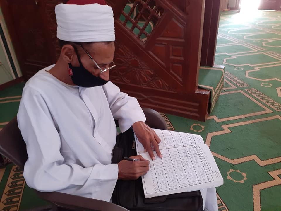 مدير أوقاف الطود يقود جولة على المساجد لمتابعة تطبيق تعليمات الوزارة (2)