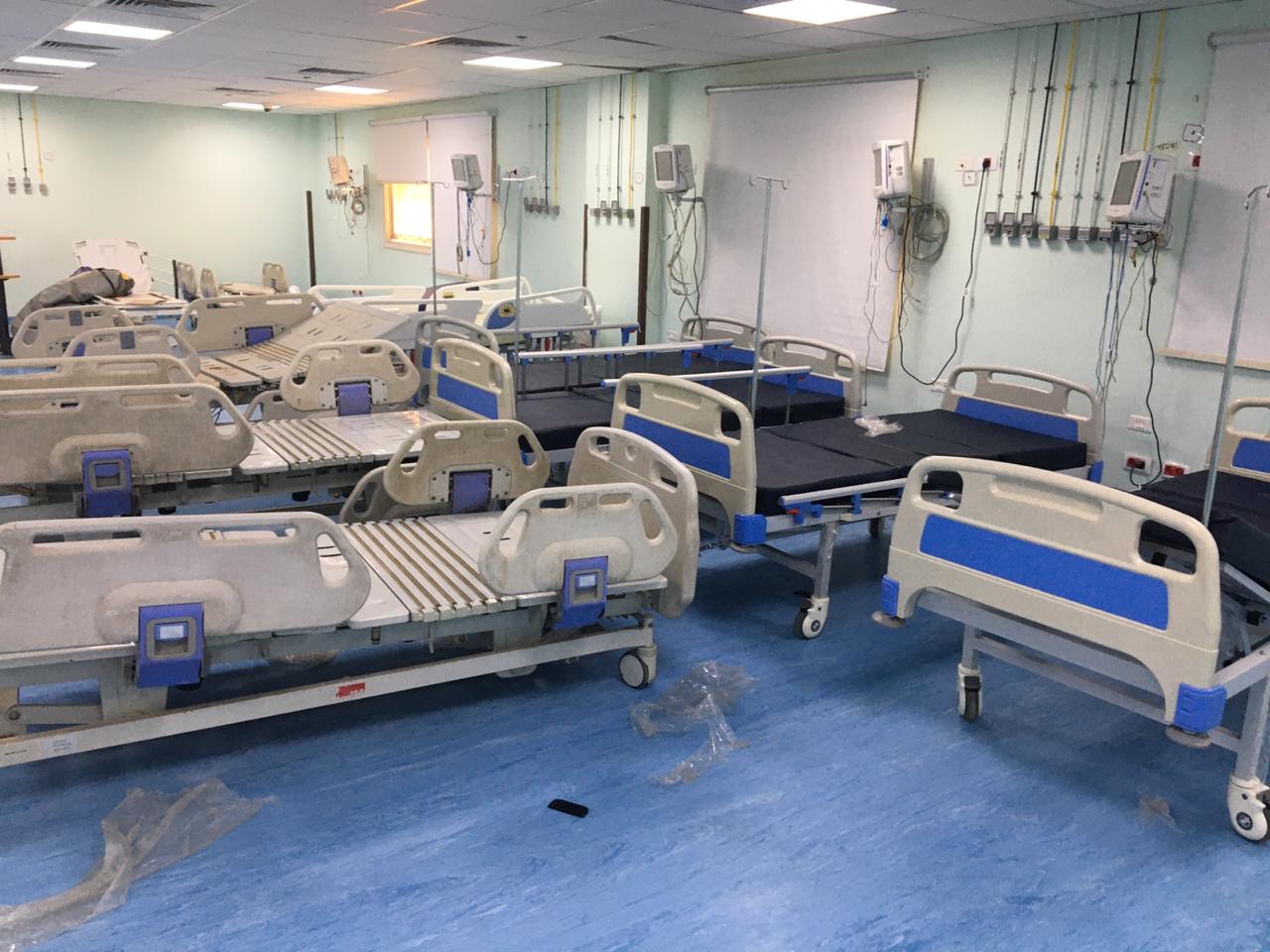 مدير مستشفى الأقصر العام تزويد المستشفى بـ18 سرير عناية مركزة  (4)