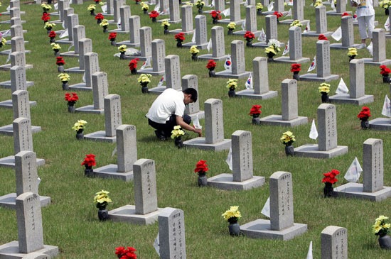 مقابر ضحايا الحرب الكورية