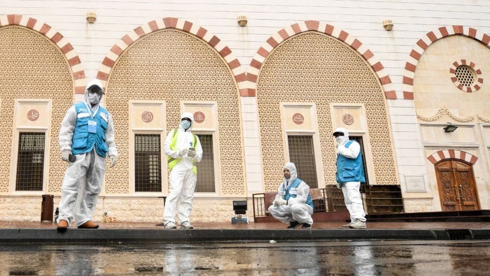 منطقة نايف فى دبى بعد انهاء الحظر