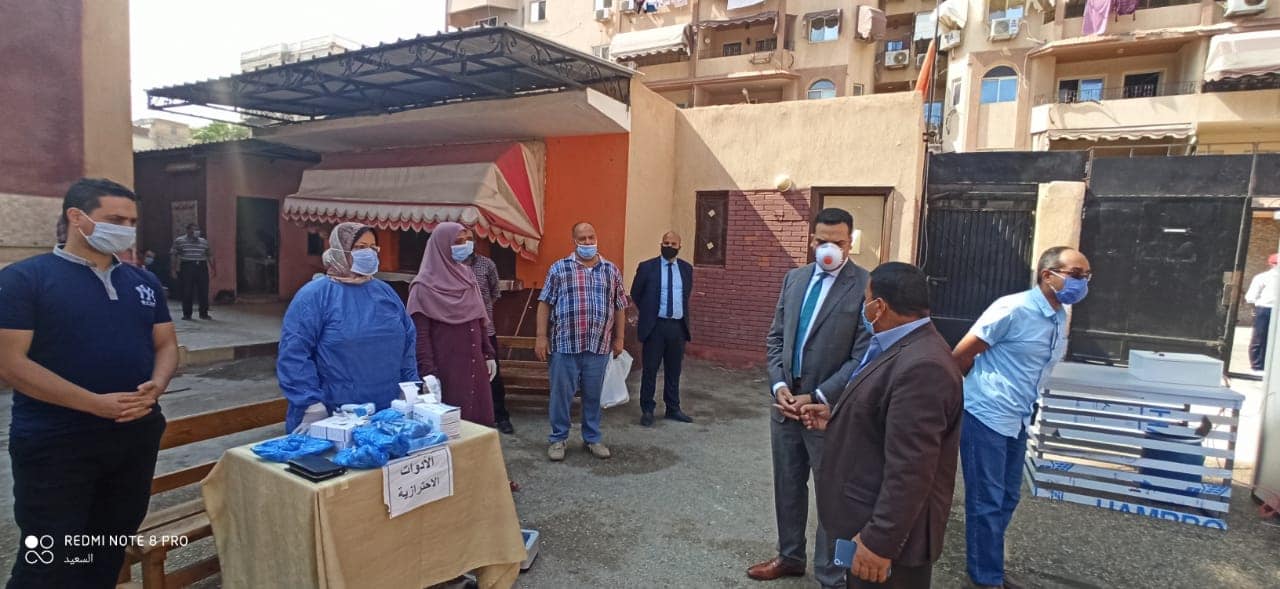 نائب محافظ بورسعيد يتابع سير الامتحانات بمدارس حي الشرق (7)