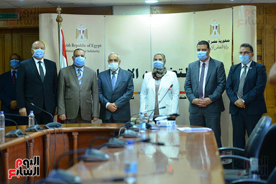 توقيع بروتوكول بين وزارة التضامن والهيئة العربية للتصنيع (65)