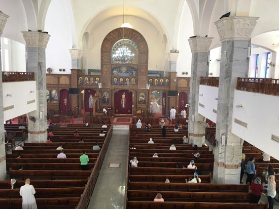 أجراس-الكنائس-فى-3-محافظات-بمصر-تدق-من-جديد-وتفتح-أبوابها--(17)