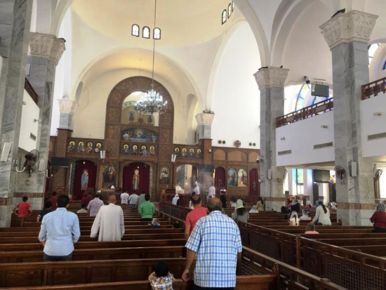 أجراس-الكنائس-فى-3-محافظات-بمصر-تدق-من-جديد-وتفتح-أبوابها--(18)