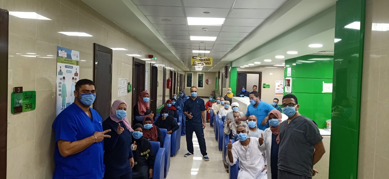 مستشفى إسنا للحجر الصحى تعلن خروج 18 حالة شفاء من كورونا (1)