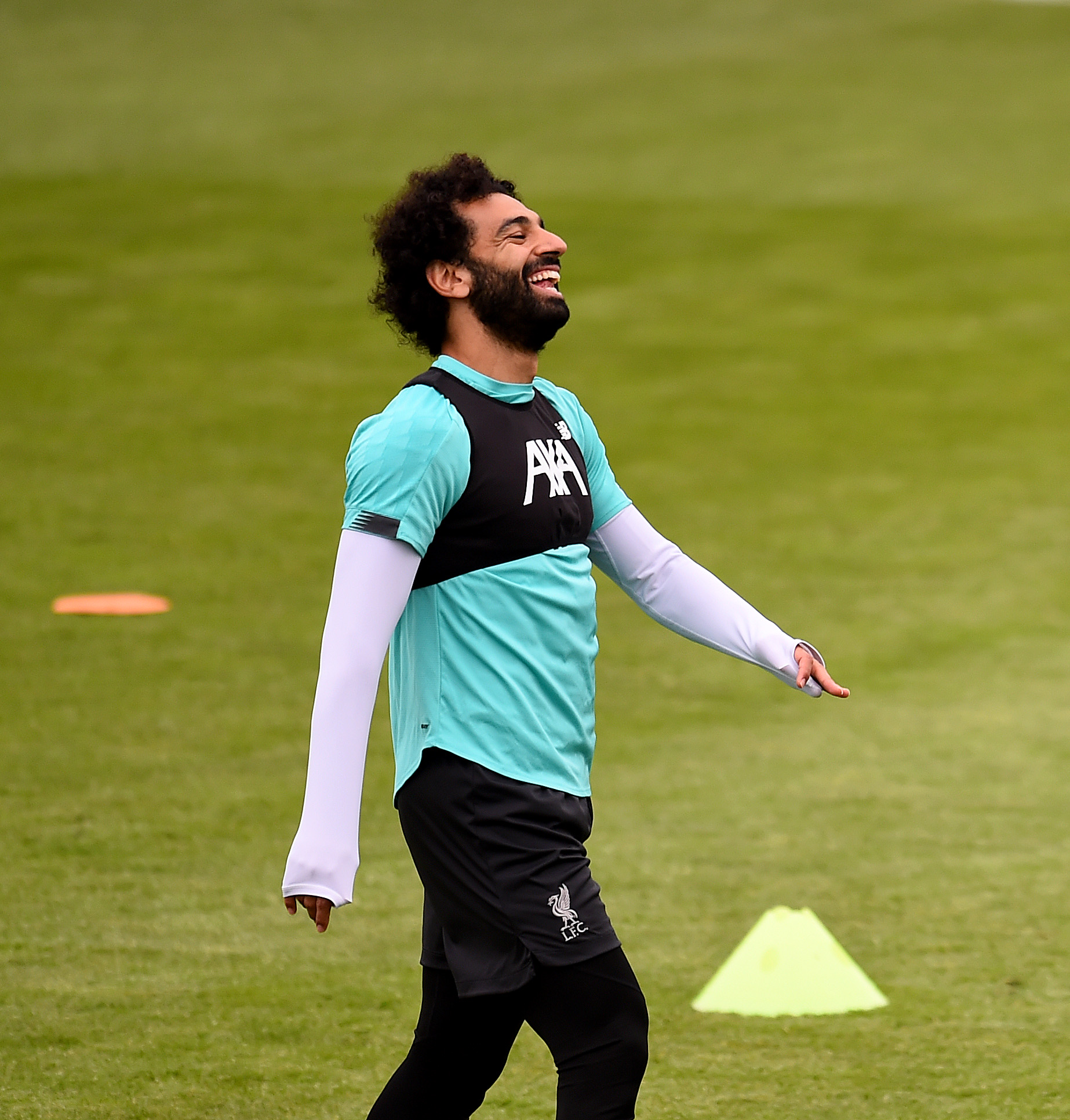 مان سيتي ضد ليفربول.. محمد صلاح يواصل استعداداته لقمة ...