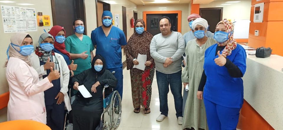الفرحة تعم مستشفى إسنا بخروج 28 حالة صباحاً