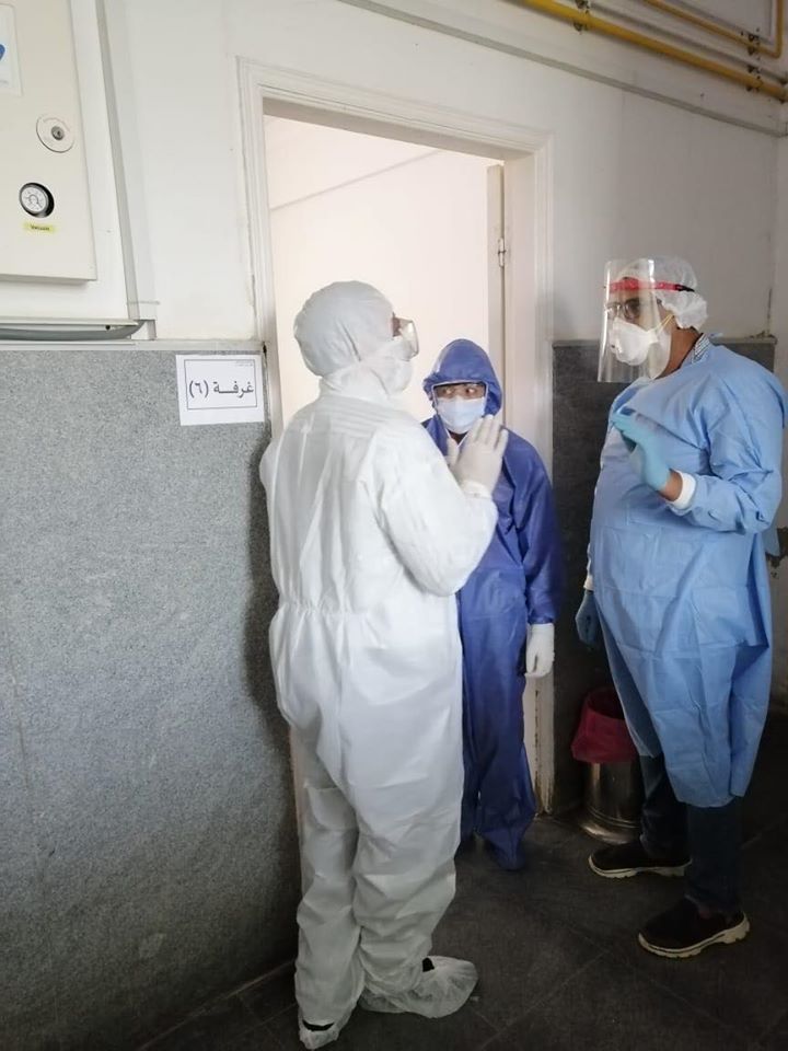 الدكتور محمد شحات بدوى خلال جولته بالمستشفى الدكتور محمد شحات بدوى خلال جولته بالمستشفى
