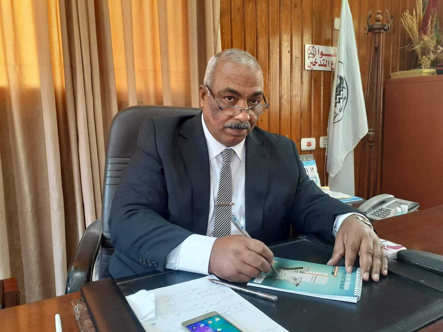 الدكتور أيمن عبدالاه  مدير عام الطب البيطري بكفر الشيخ