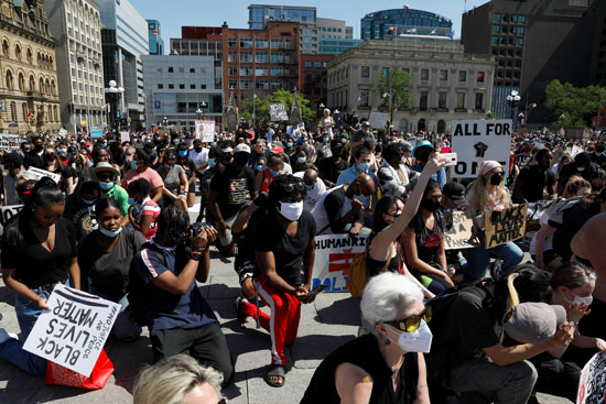 مظاهرة ضد العنصرية فى كندا