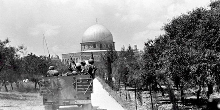 الجيش الاسرائيلى فى القدس عام 1967