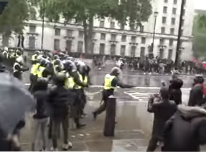 مظاهرات في لندن (4)