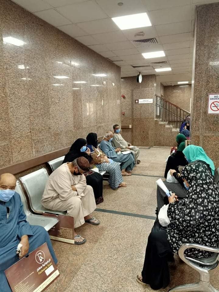 خروج 21 متعافى من كورونا داخل مستشفى الأقصر العام  (1)