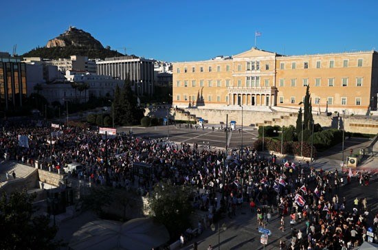 مظاهرات ضد قانون تنظيم الاحتجاجات باليونان