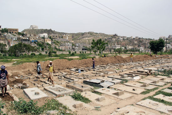 69407-المقابر-الجماعية-فى-اليمن