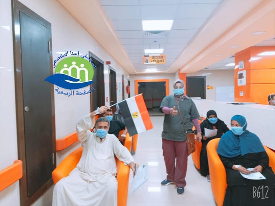 مستشفى إسنا للحجر تعلن خروج 7 حالات بعد شفاؤهم من كورونا (3)