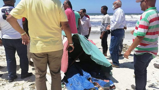 انتشال الجثة الثامنة من ضحايا شاطئ النخيل (1)