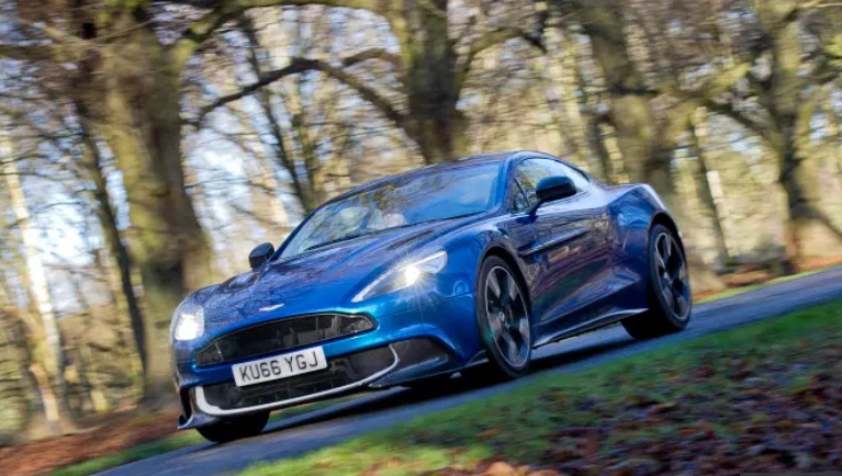 أستون مارتن فانكويش