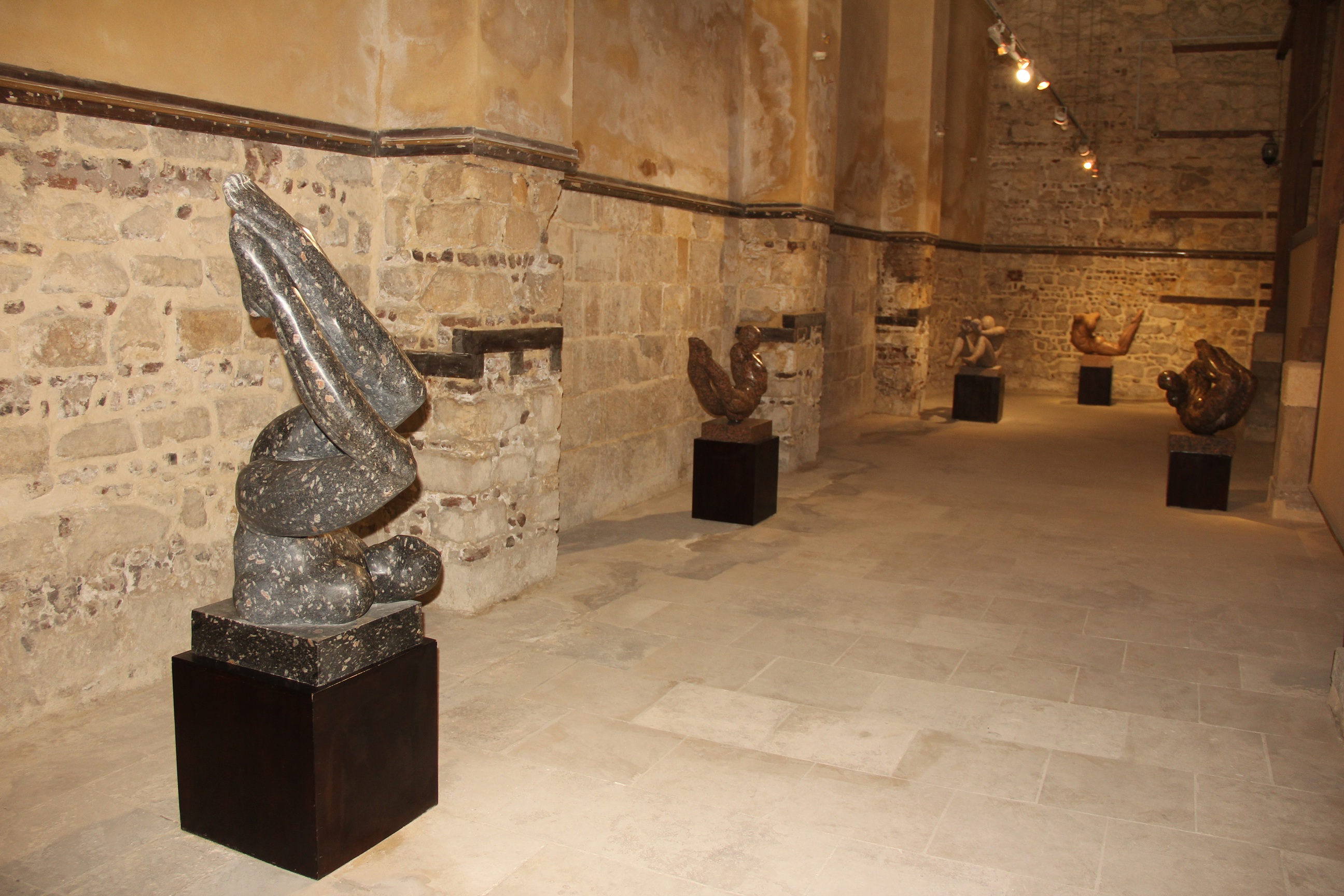  الافتتاح  (2)