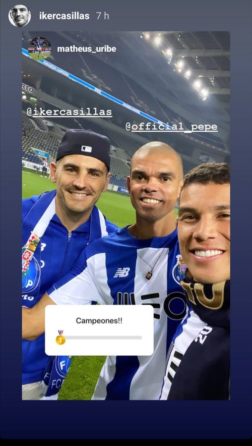 كاسياس وبيبي وسيلفي التتويج كاسياس وبيبي وسيلفي التتويج