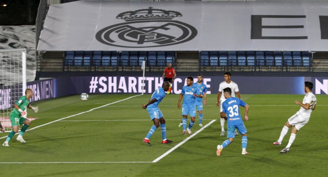 فوز ريال مدريد على فالنسيا 3 - 0 فوز ريال مدريد على فالنسيا 3 - 0