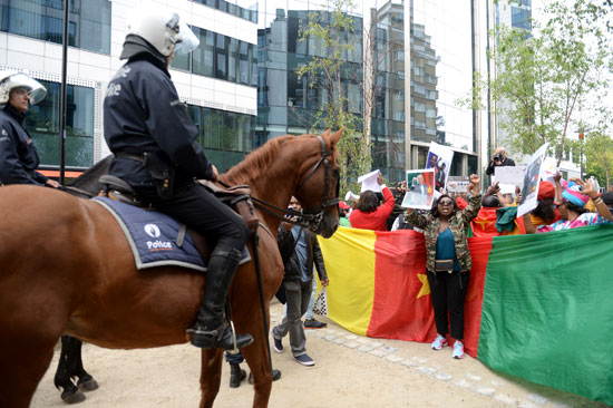 الشرطة البلجيكية بمحيط المتظاهرين