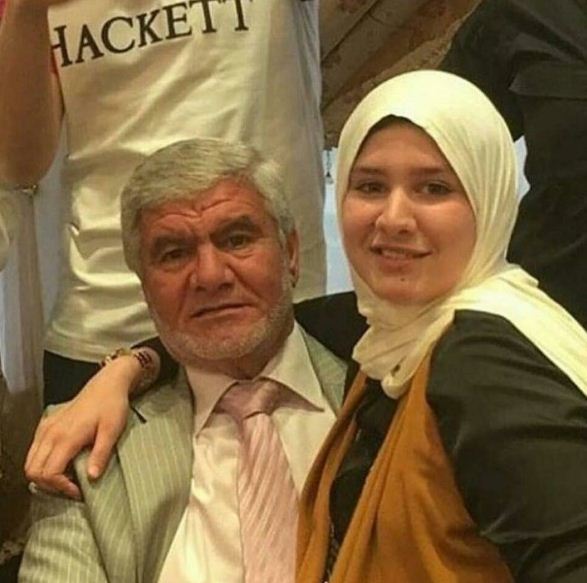 حبيبة اكرامى مع والدها