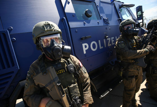 جيش النمسا يشارك الشرطة فى التدريبات