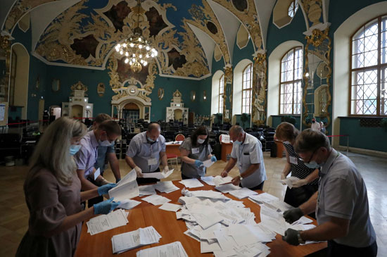 عمليات فرز أصوات استفتاء روسيا على التعديلات الدستورية