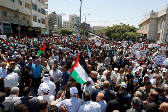 جانب من الاحتجاجات الفلسطينية على خطة ضم اسرائيل لمناطق من الضفة الغربية