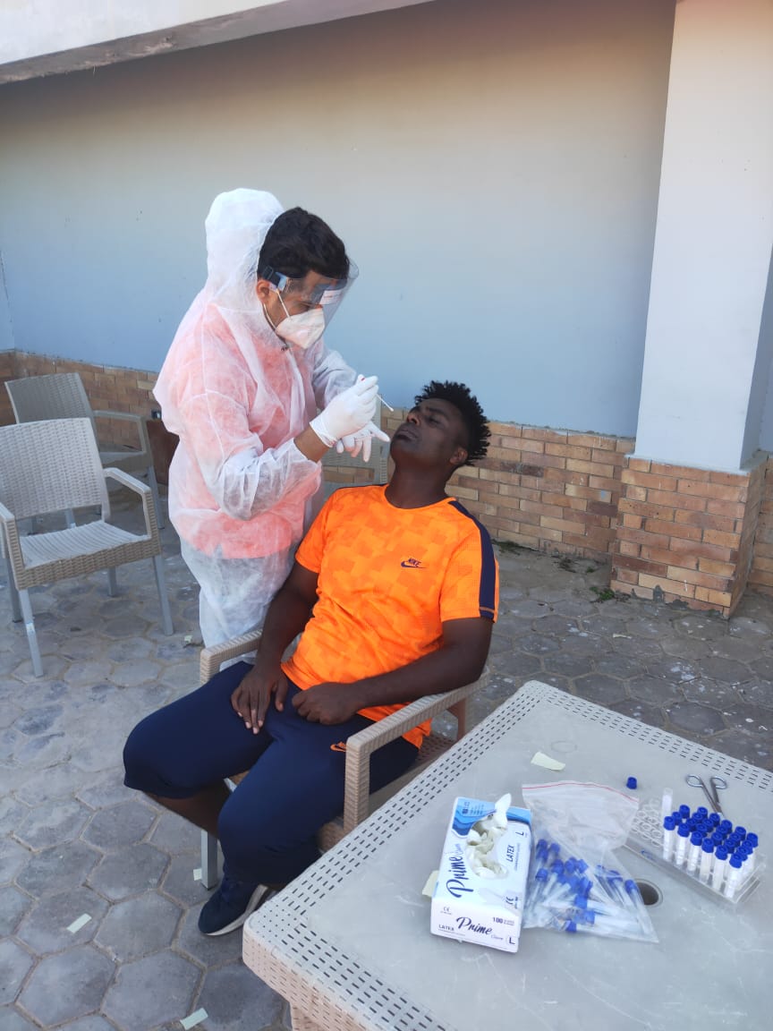 مسحة كورونا للطلائع